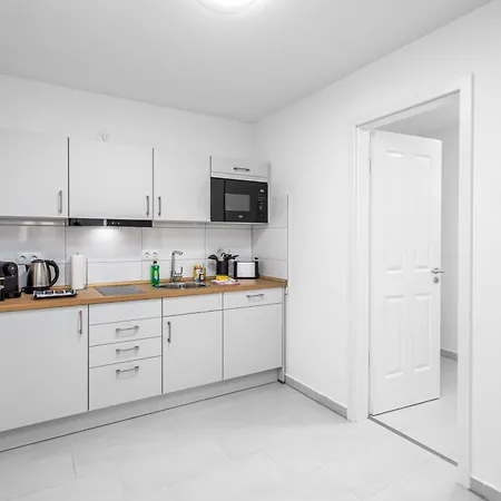 Апарт-отель Brockheus Riverside Aparthotel Magdeburg Магдебург