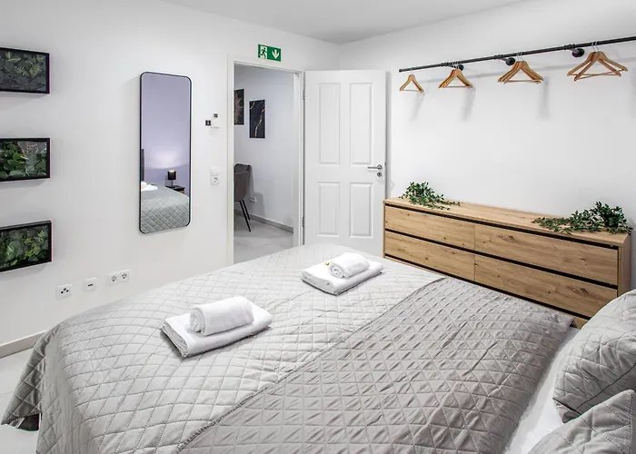 Brockheus - Riverside Aparthotel