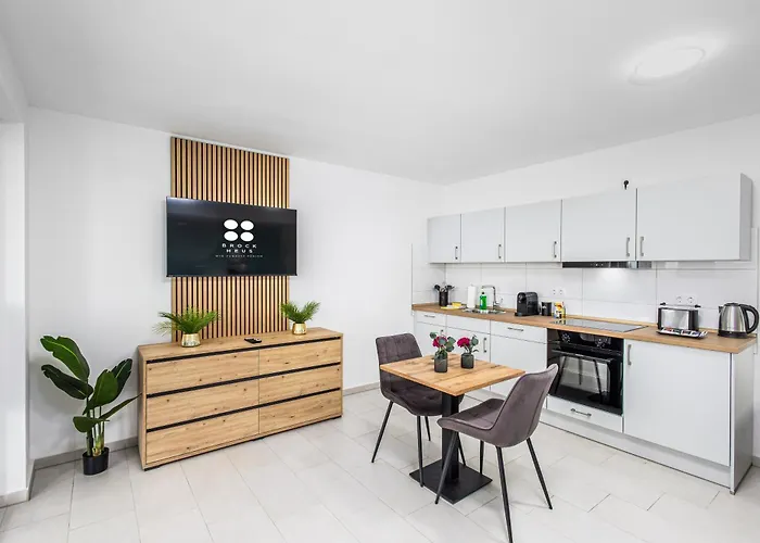 Brockheus - Riverside Aparthotel 4*